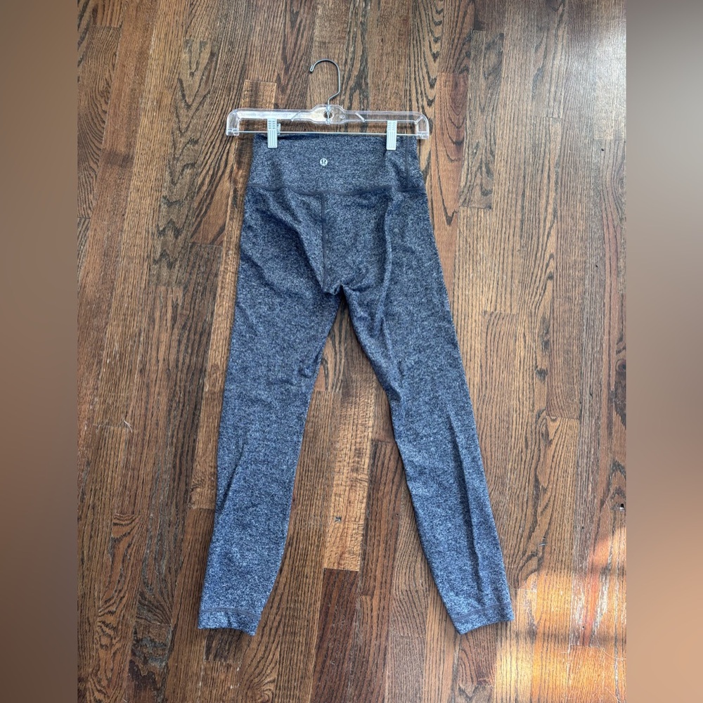 Lululemon Wunder Under Hi-Rise 7/8 Tights, size 4